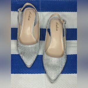 NEW Ankis Slingback Sparkling Glitter Kitten Heels Closed Pointed Toe Size 8.5